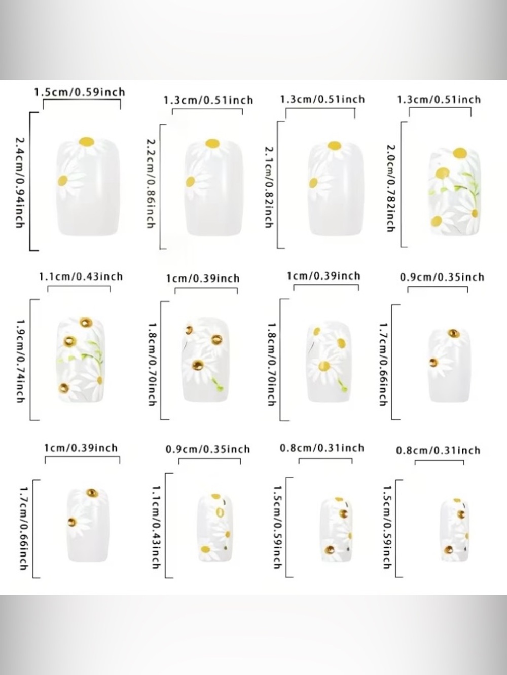 White Daisy Press-On Nails - Picture 4 of 6